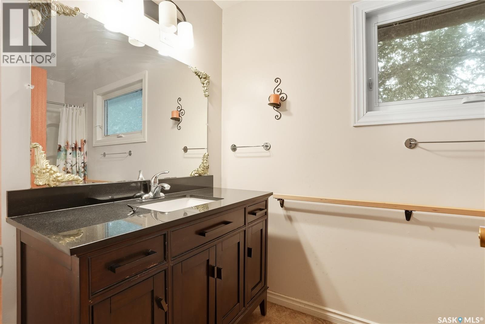11 Moxon Crescent, Saskatoon, Saskatchewan  S7H 3B8 - Photo 25 - SK019596