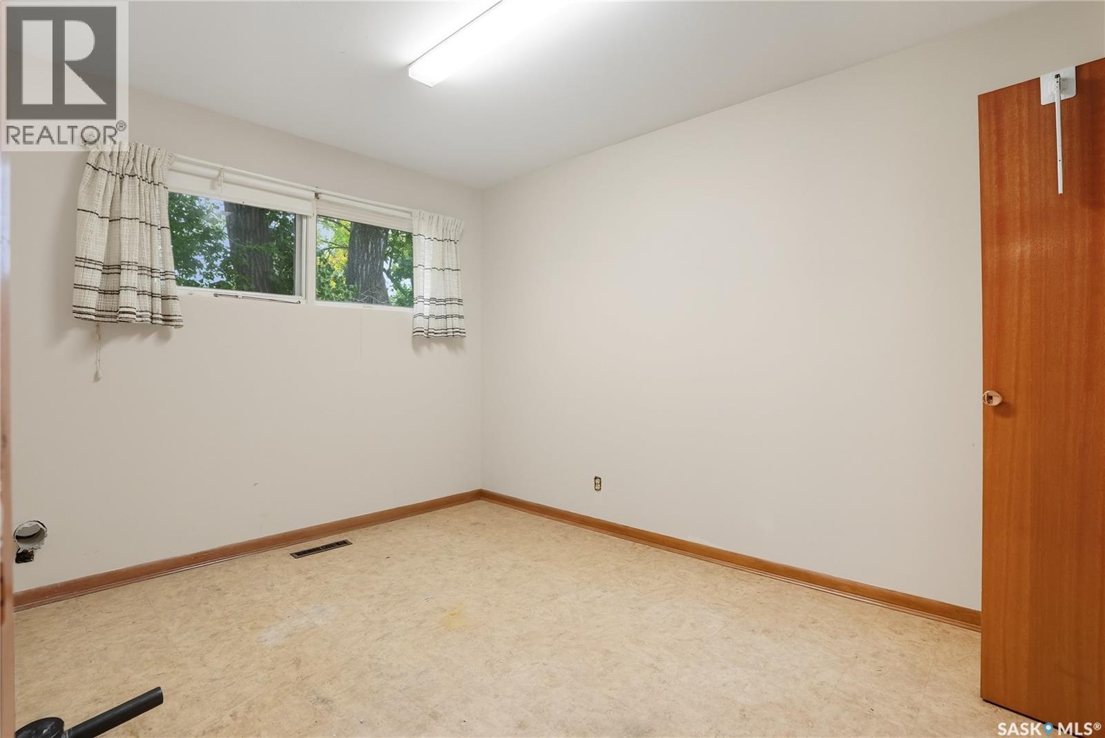 11 Moxon Crescent, Saskatoon, Saskatchewan  S7H 3B8 - Photo 27 - SK019596