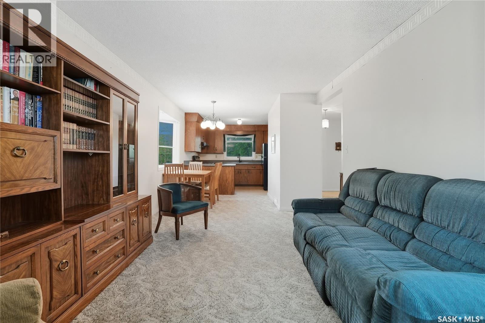 11 Moxon Crescent, Saskatoon, Saskatchewan  S7H 3B8 - Photo 7 - SK019596
