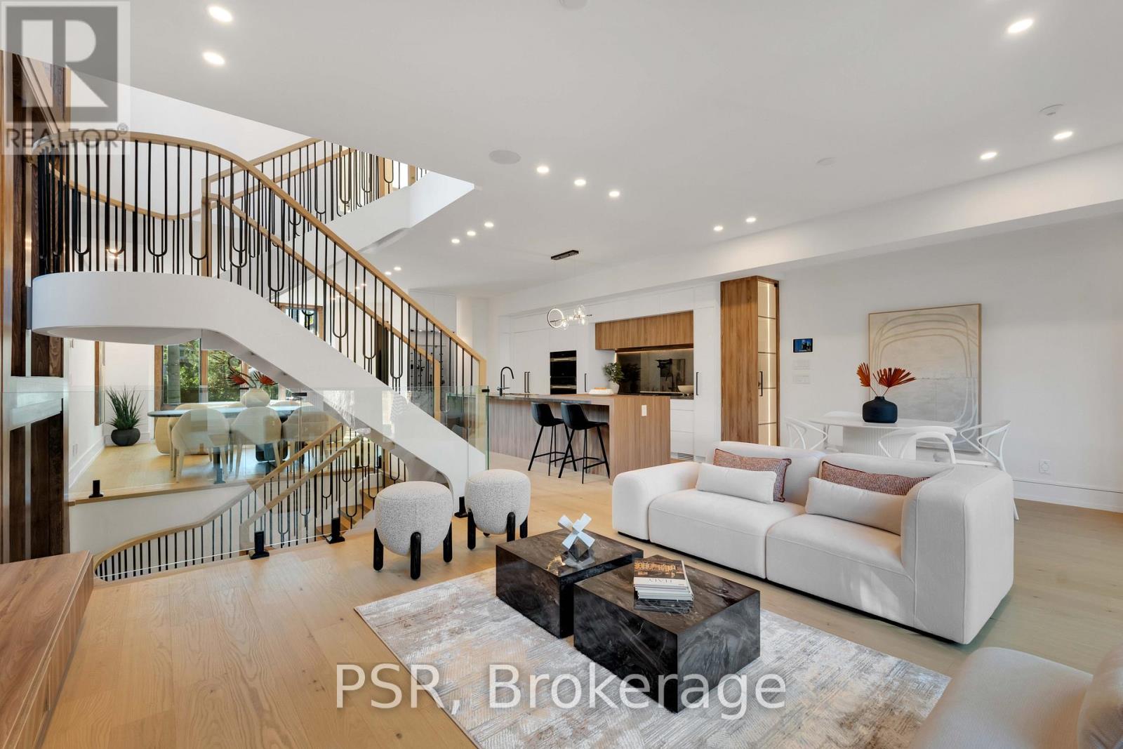 50 Glen Echo Road, Toronto, Ontario  M4N 2E3 - Photo 4 - C12433199