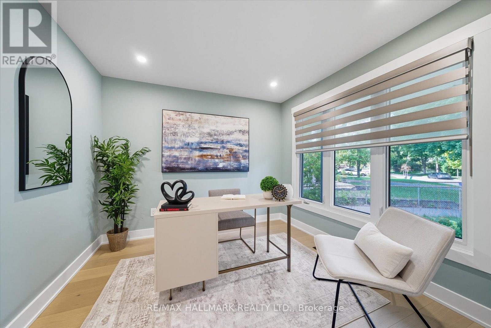 11 Avondale Crescent, Markham, Ontario  L3P 2J9 - Photo 16 - N12432590