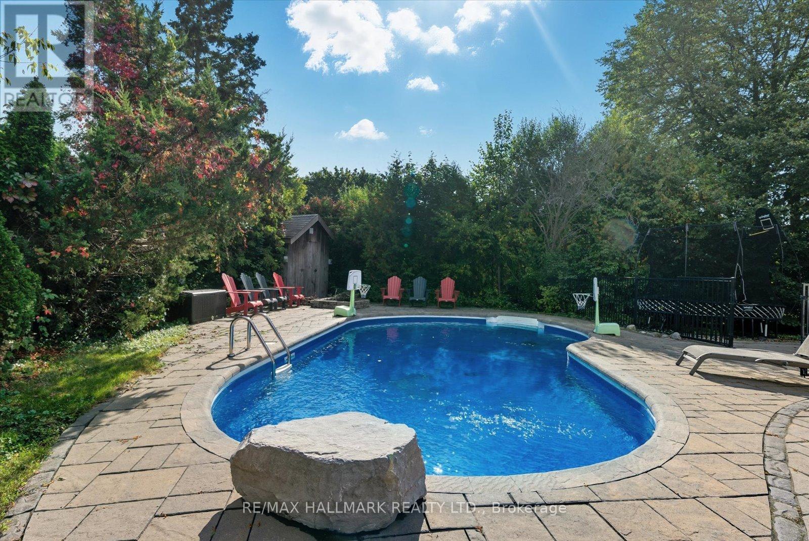 11 Avondale Crescent, Markham, Ontario  L3P 2J9 - Photo 47 - N12432590