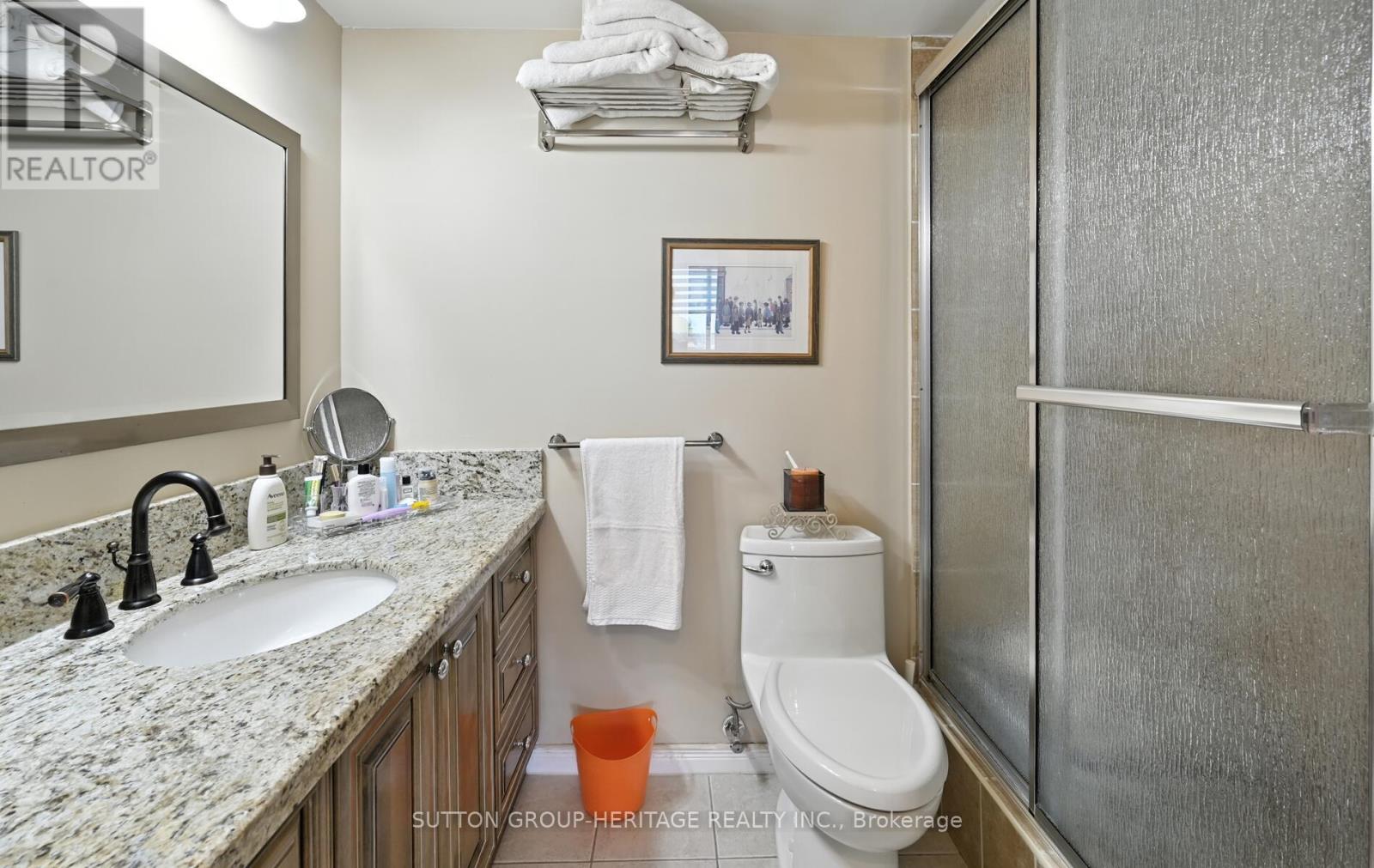 908 - 360 Watson Street W, Whitby, Ontario  L1N 9G2 - Photo 13 - E12433197