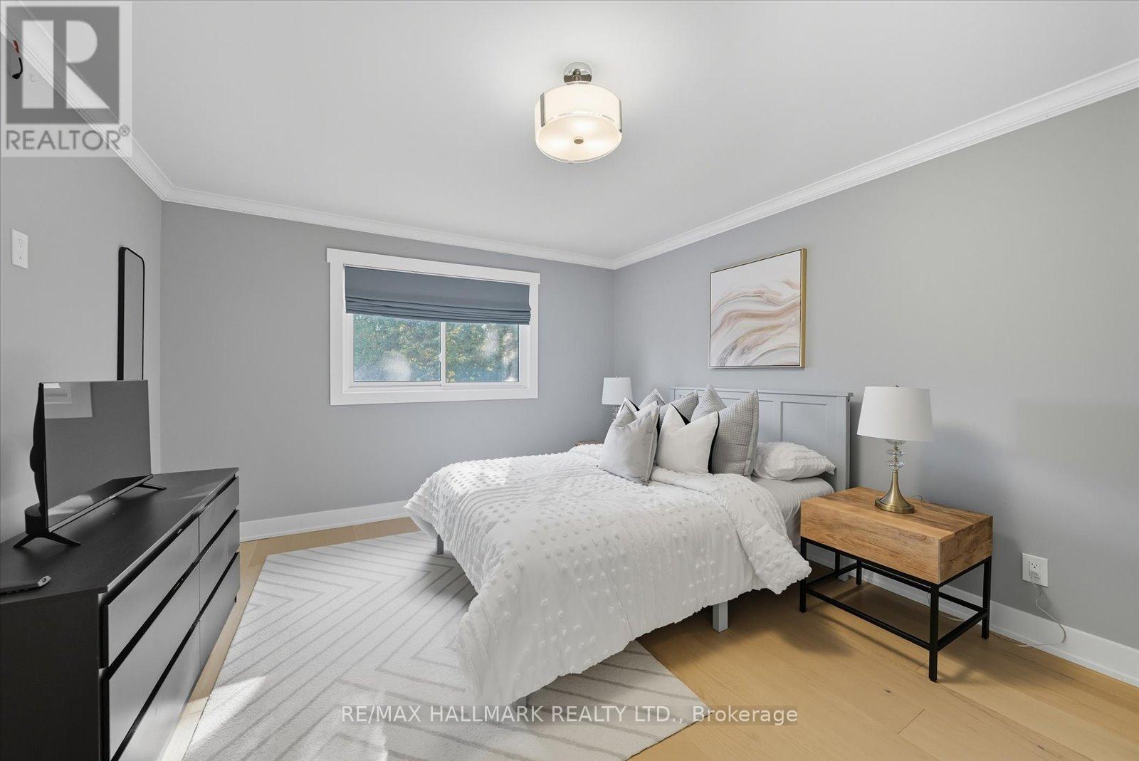 11 Avondale Crescent, Markham, Ontario  L3P 2J9 - Photo 33 - N12432590