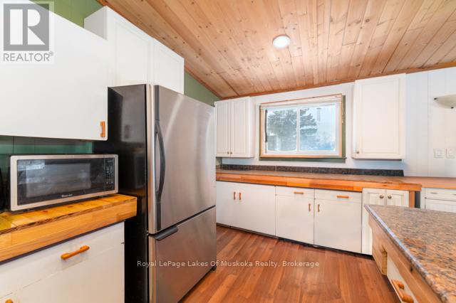 1524 Hekkla Road, Muskoka Lakes, Ontario  P0C 1J0 - Photo 14 - X12433230