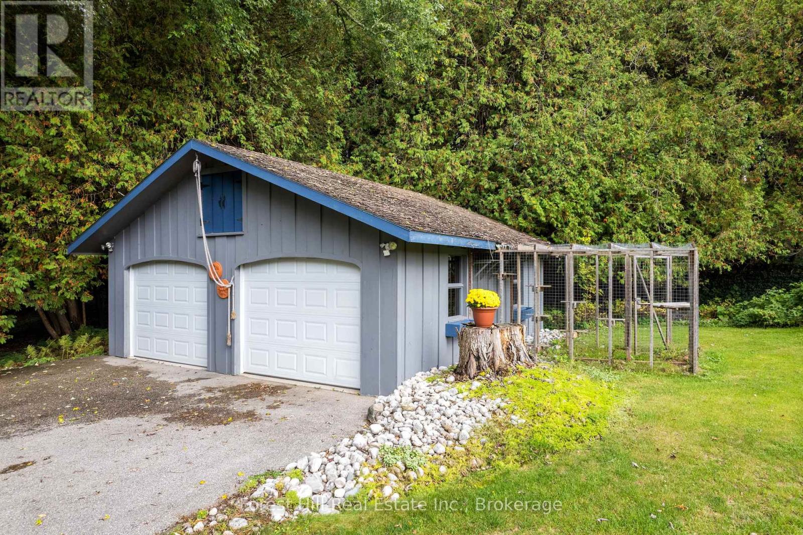 403288 Grey Road 4, West Grey, Ontario  N0G 1R0 - Photo 35 - X12433245