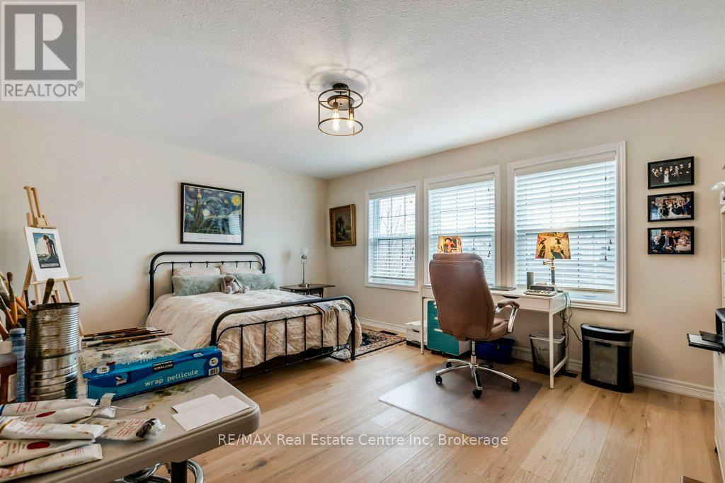137 Millview Court, Guelph/eramosa, Ontario  N0B 2K0 - Photo 26 - X12433257
