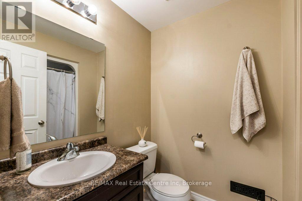 137 Millview Court, Guelph/eramosa, Ontario  N0B 2K0 - Photo 33 - X12433257