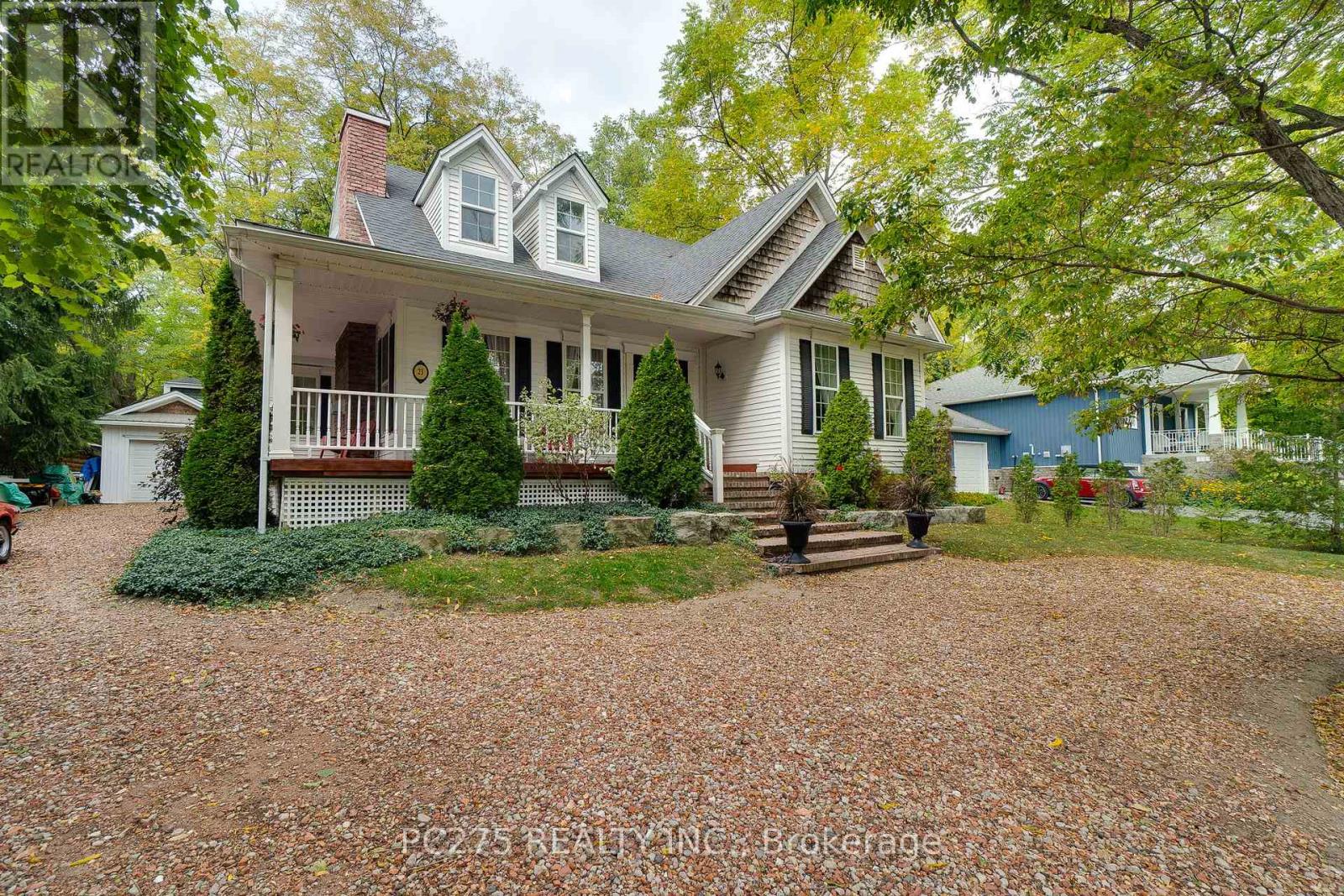 23 Mactavesh Crescent, Bluewater, Ontario  N0M 1G0 - Photo 1 - X12433234