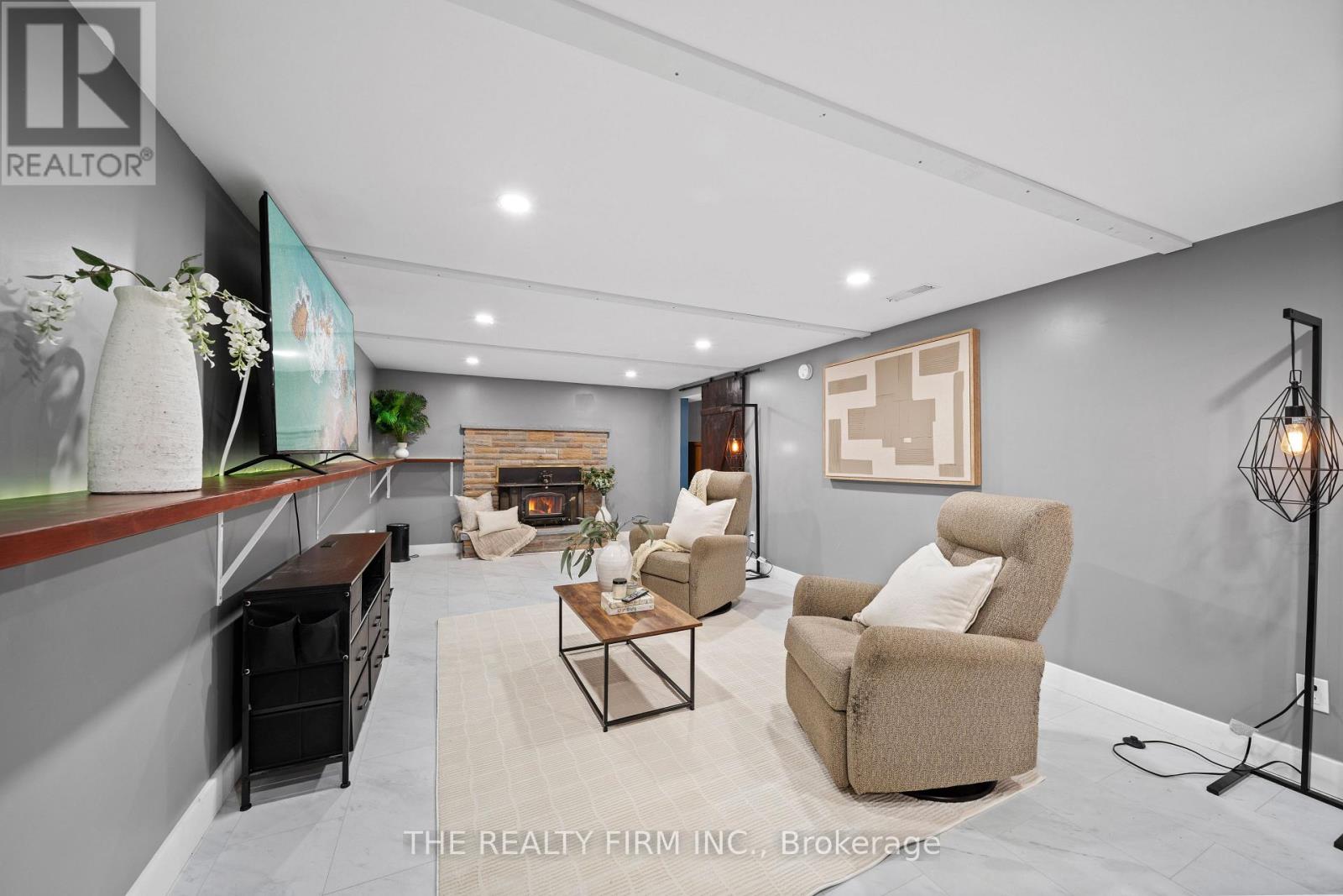 6898 Sunset Road, Central Elgin, Ontario  N6H 1L7 - Photo 30 - X12433251