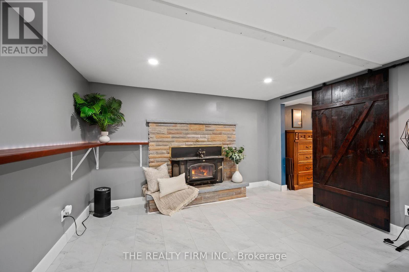 6898 Sunset Road, Central Elgin, Ontario  N6H 1L7 - Photo 31 - X12433251