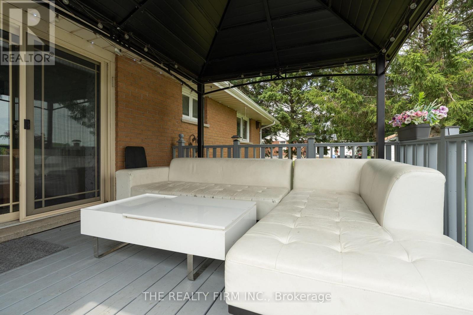 6898 Sunset Road, Central Elgin, Ontario  N6H 1L7 - Photo 41 - X12433251