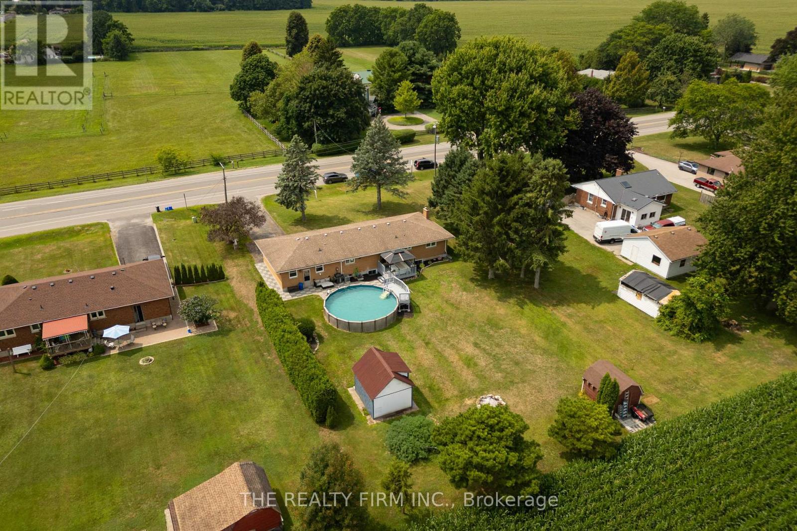 6898 Sunset Road, Central Elgin, Ontario  N6H 1L7 - Photo 46 - X12433251
