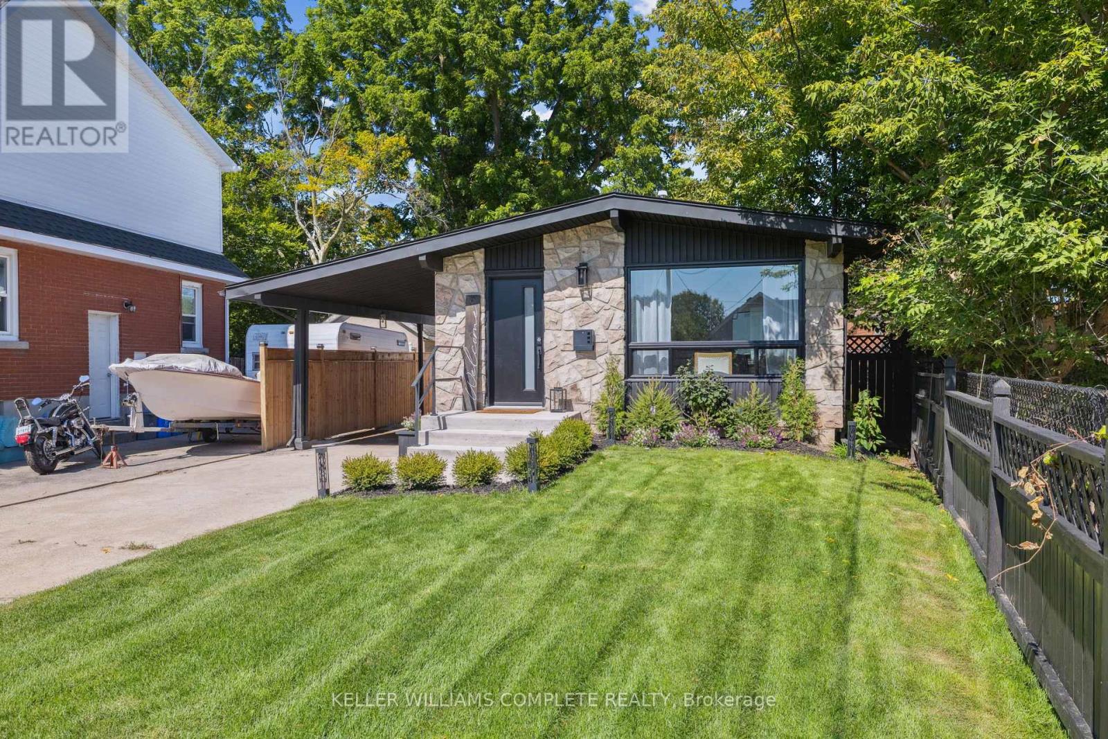 71 Jarrow Road, St. Catharines, Ontario  L2M 1B7 - Photo 40 - X12412295