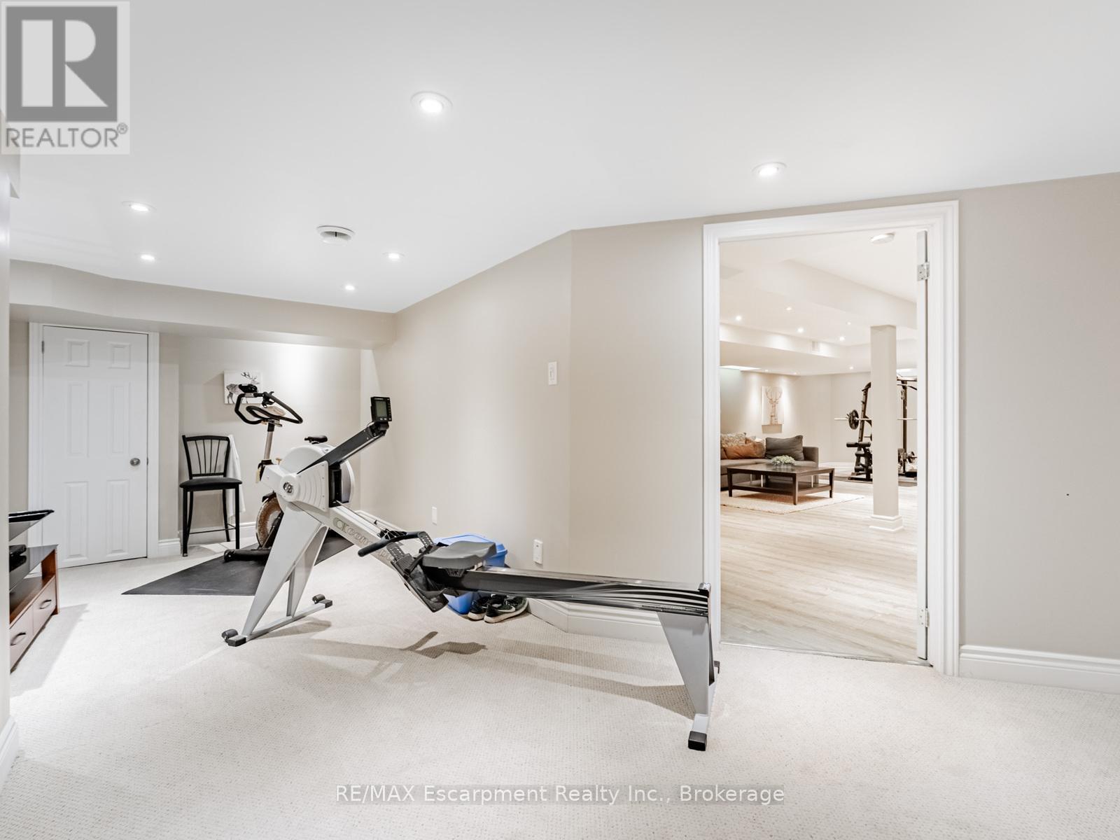 130 Innville Crescent, Oakville, Ontario  L6L 0B8 - Photo 30 - W12433221