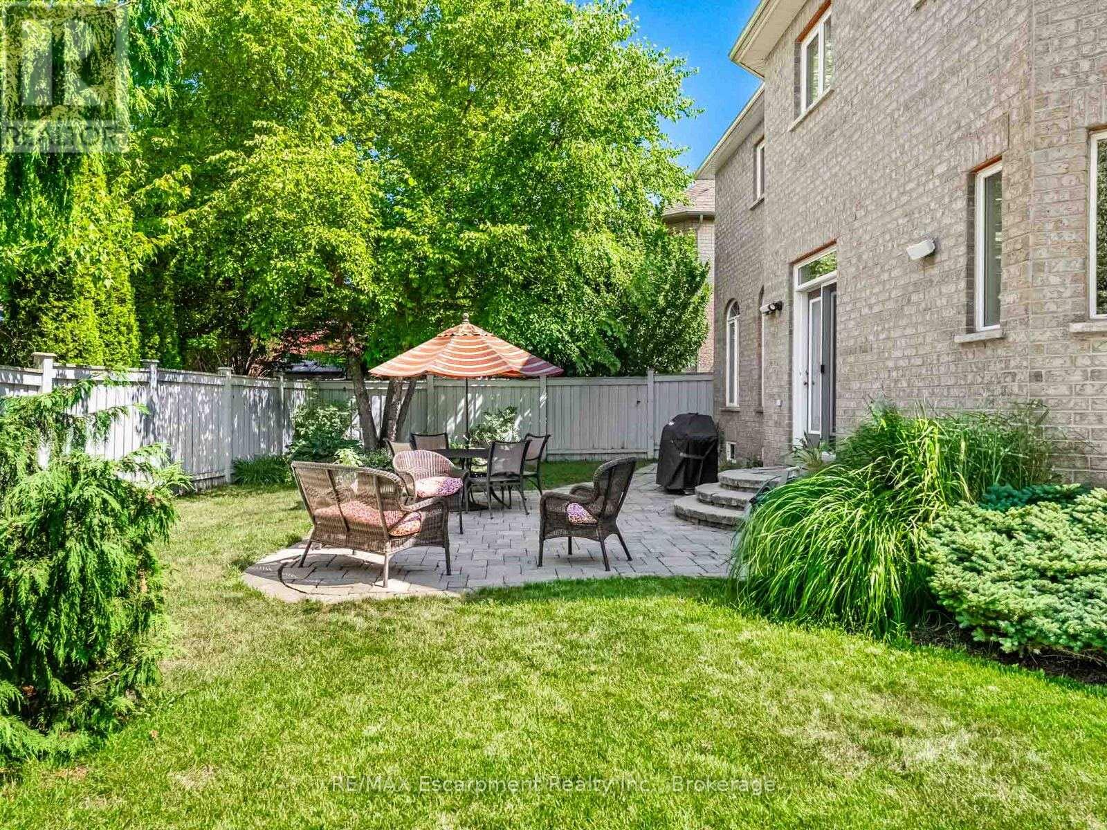 130 Innville Crescent, Oakville, Ontario  L6L 0B8 - Photo 35 - W12433221