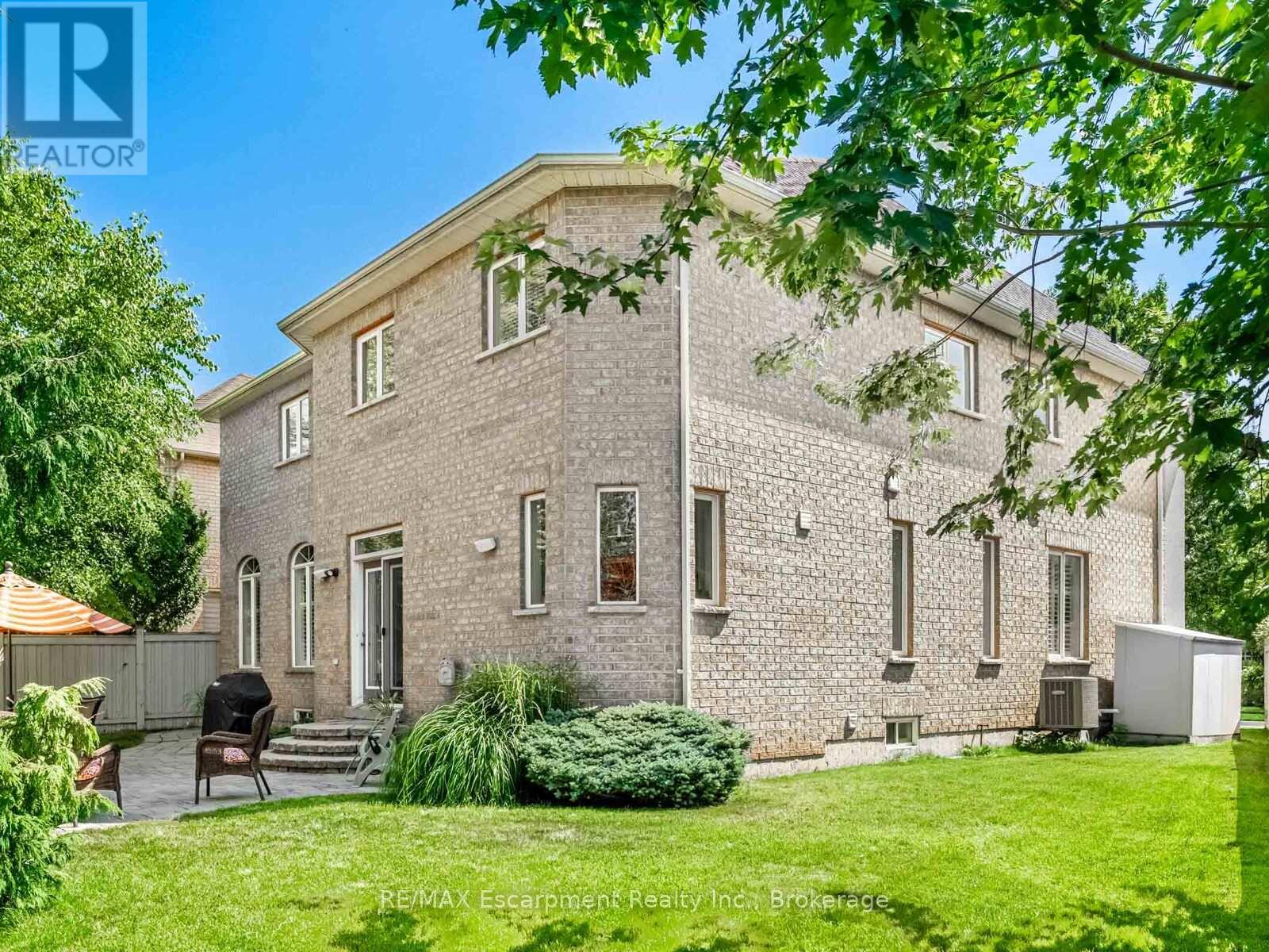 130 Innville Crescent, Oakville, Ontario  L6L 0B8 - Photo 36 - W12433221
