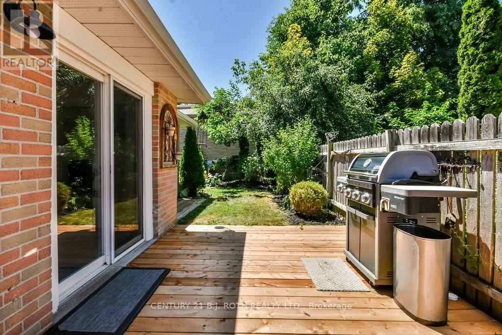 32 Lonsdale Place, Barrie, Ontario  L4M 4J1 - Photo 30 - S12431850