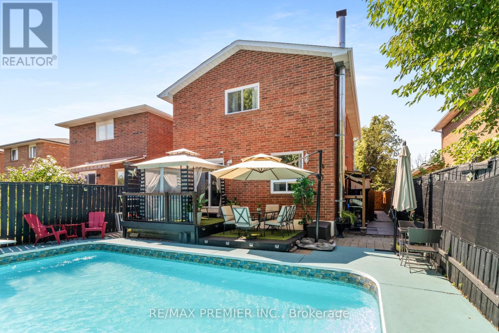 26 Ecclestone Drive, Brampton, Ontario  L6X 3N7 - Photo 39 - W12433189