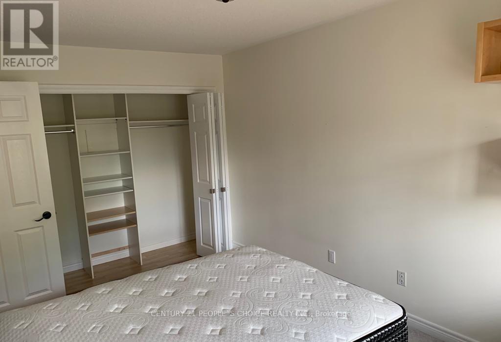 4 - 100 Beddoe Drive, Hamilton, Ontario  L8P 4Z2 - Photo 10 - X12433185