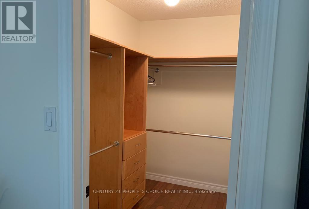 4 - 100 Beddoe Drive, Hamilton, Ontario  L8P 4Z2 - Photo 9 - X12433185