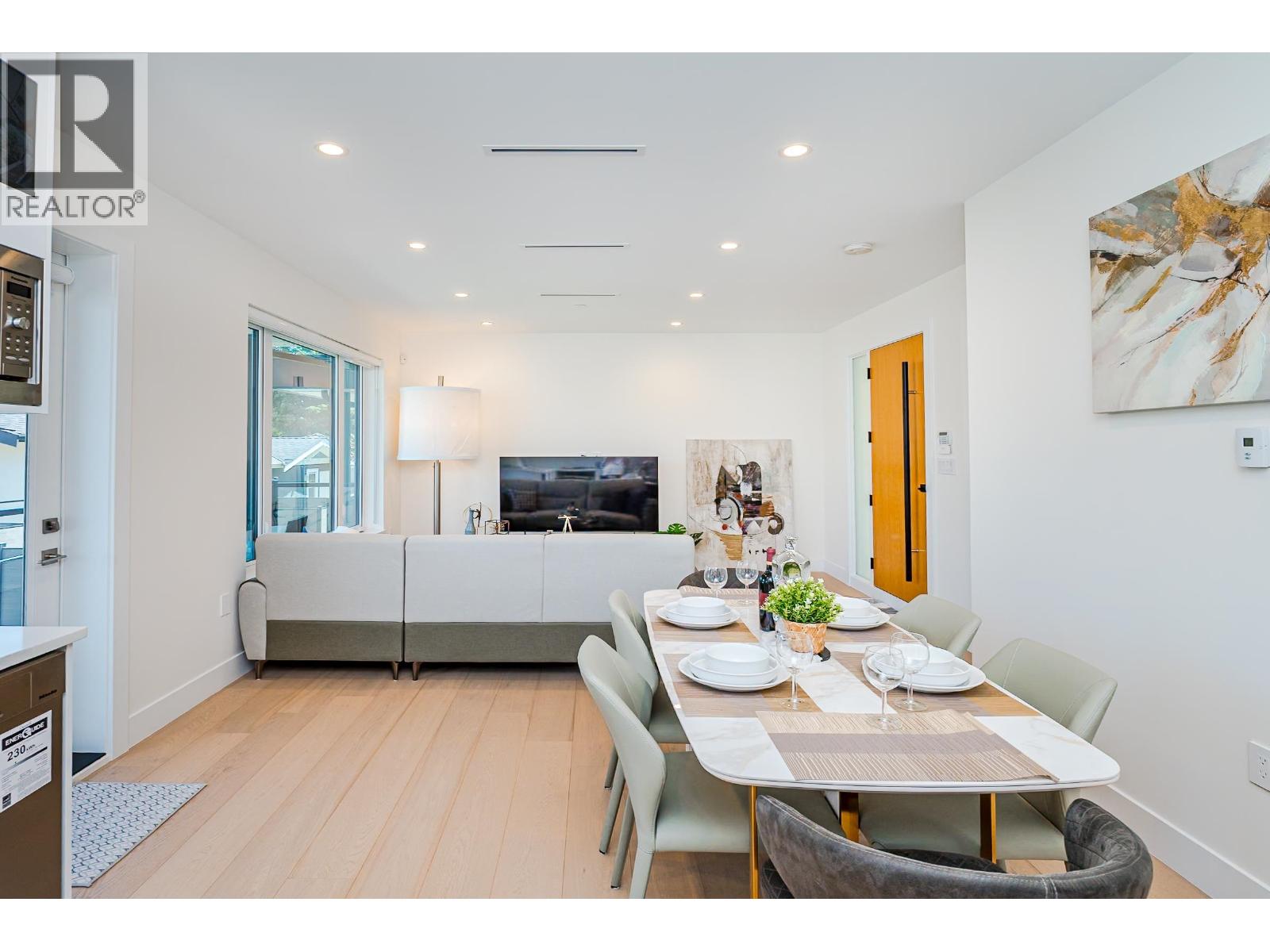8182 Cartier Street, Vancouver, British Columbia  V6P 4T5 - Photo 5 - R3053083