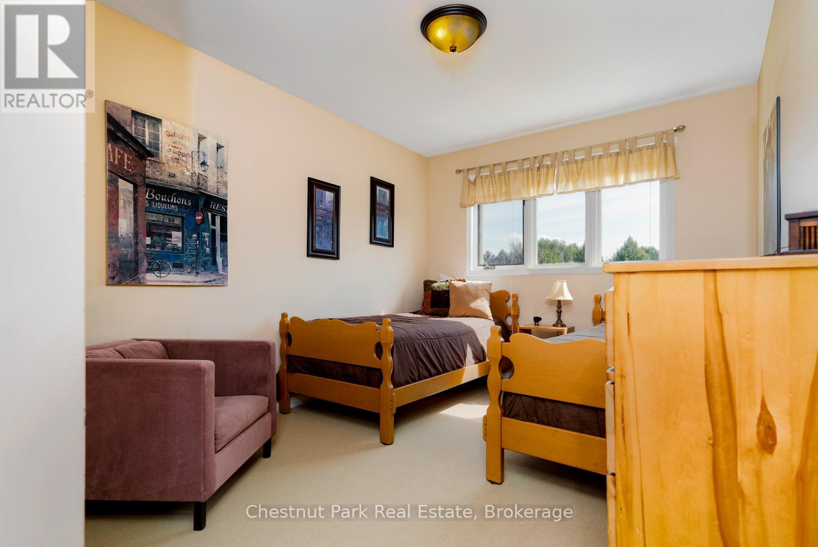 110 Laurie's Court, Blue Mountains, Ontario  L9Y 0L4 - Photo 22 - X12433085