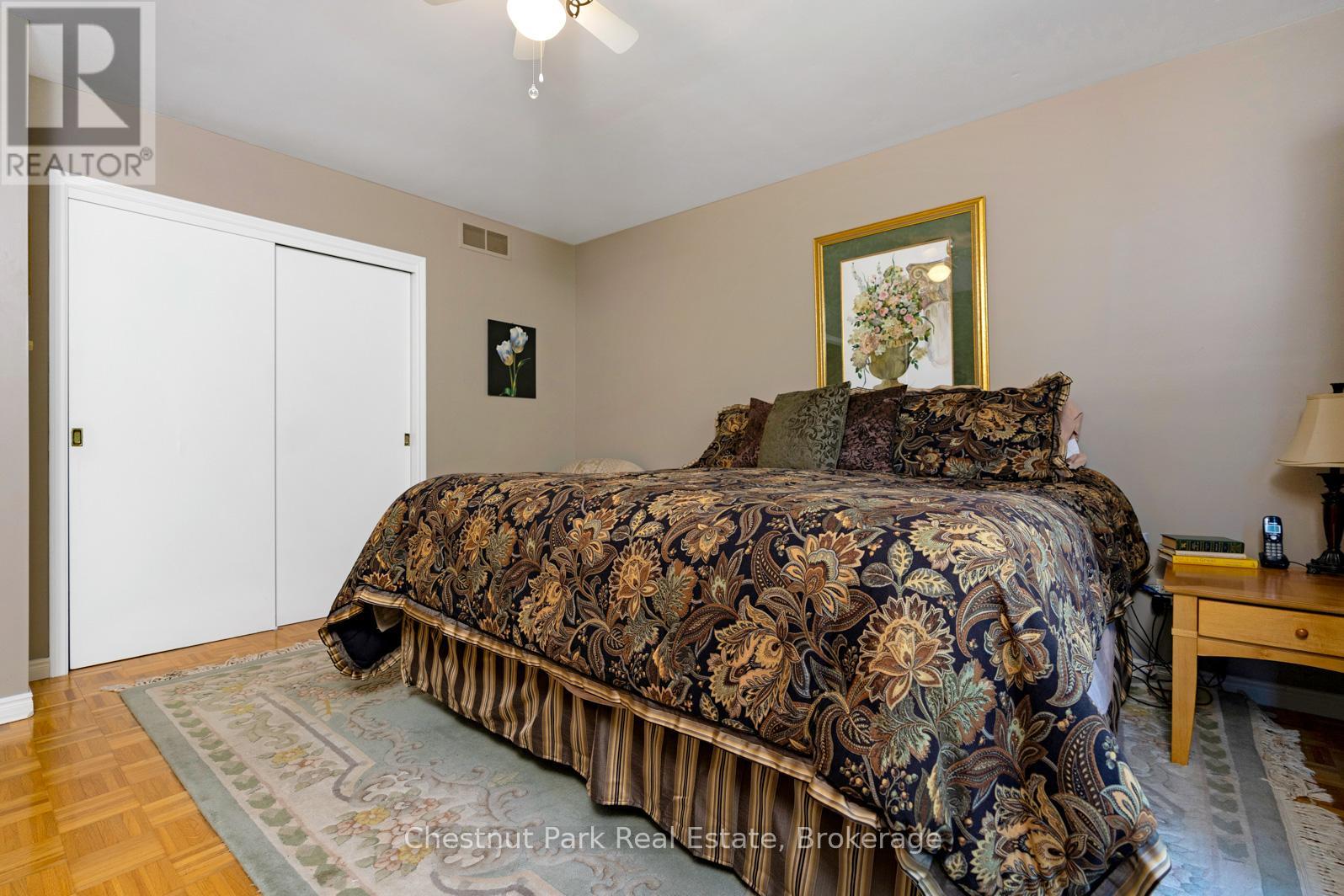 110 Laurie's Court, Blue Mountains, Ontario  L9Y 0L4 - Photo 30 - X12433085