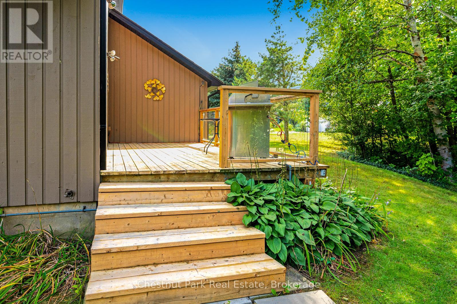 110 Laurie's Court, Blue Mountains, Ontario  L9Y 0L4 - Photo 43 - X12433085