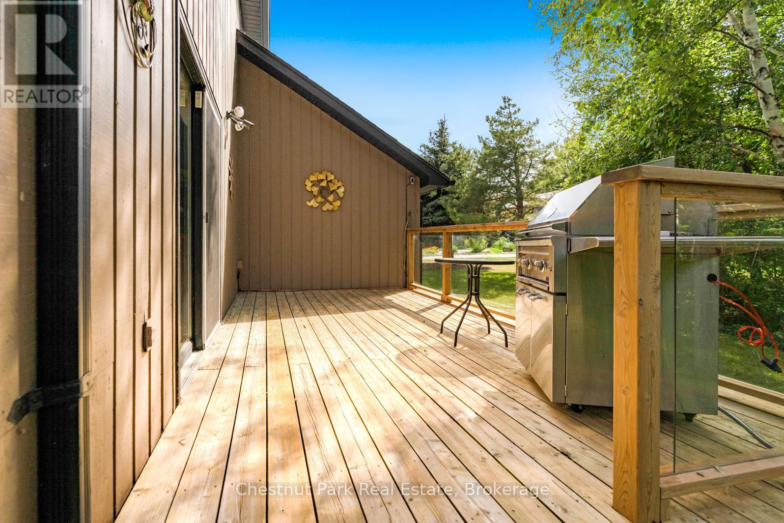 110 Laurie's Court, Blue Mountains, Ontario  L9Y 0L4 - Photo 44 - X12433085