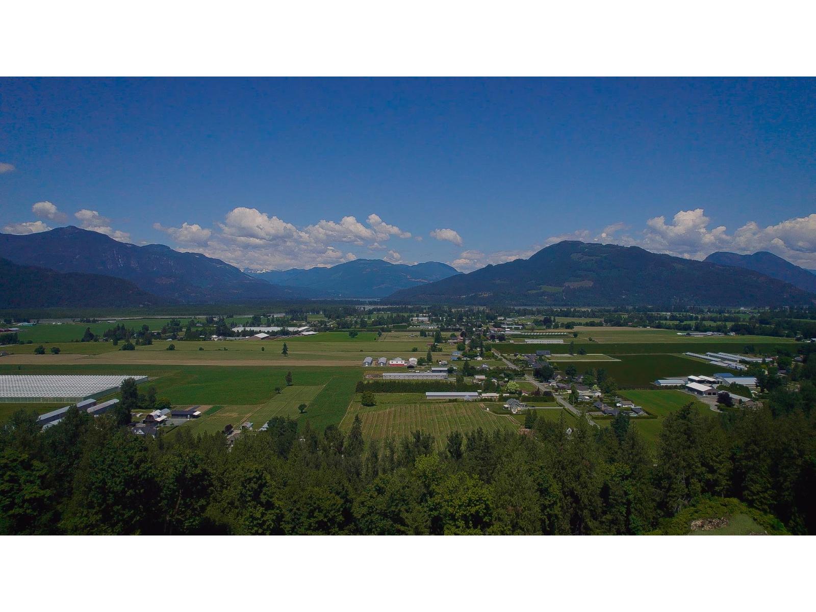 47256 Valerie Place, Little Mountain, Chilliwack, British Columbia  V2P 7W9 - Photo 5 - R3052361