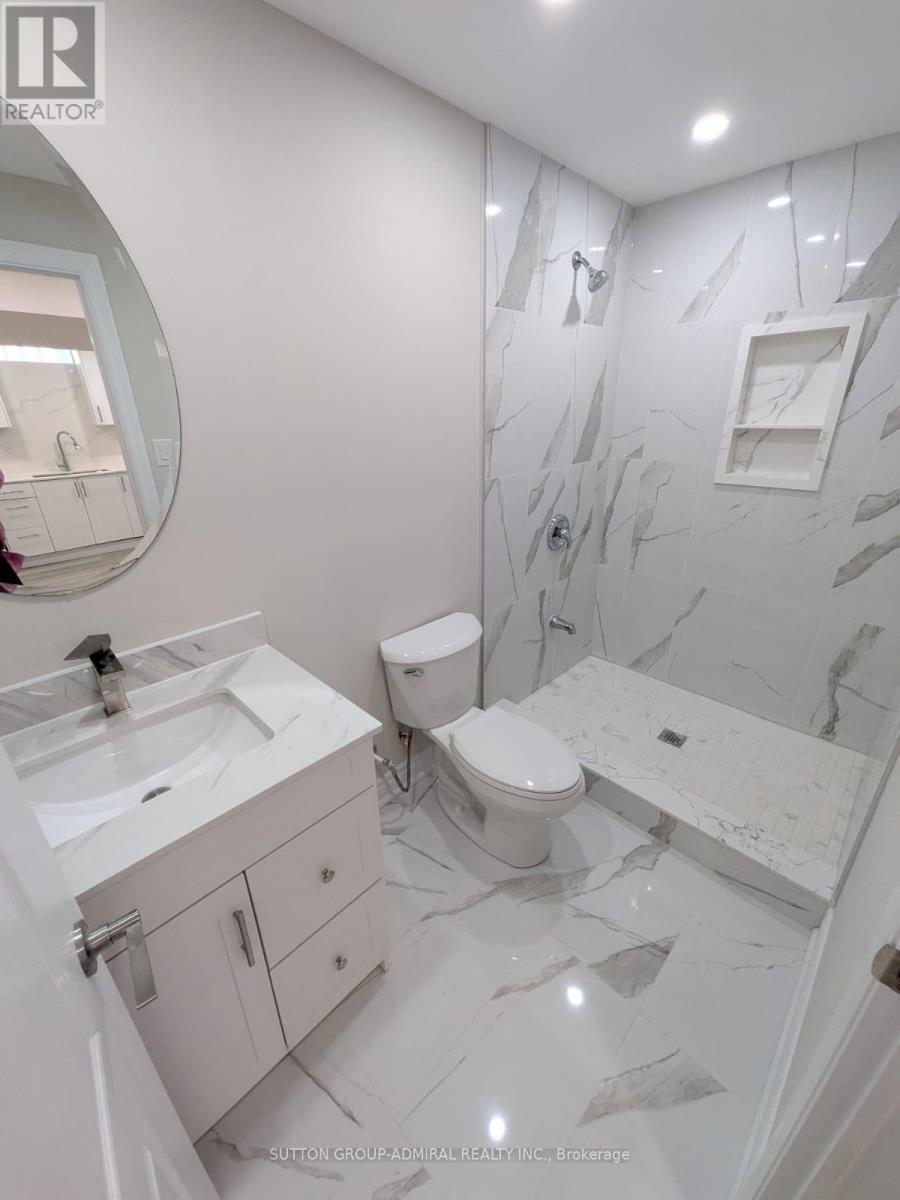 Lorem Ipsum Dolor Si, East Gwillimbury, Ontario  L9N  - Photo 13 - DEMO28871355