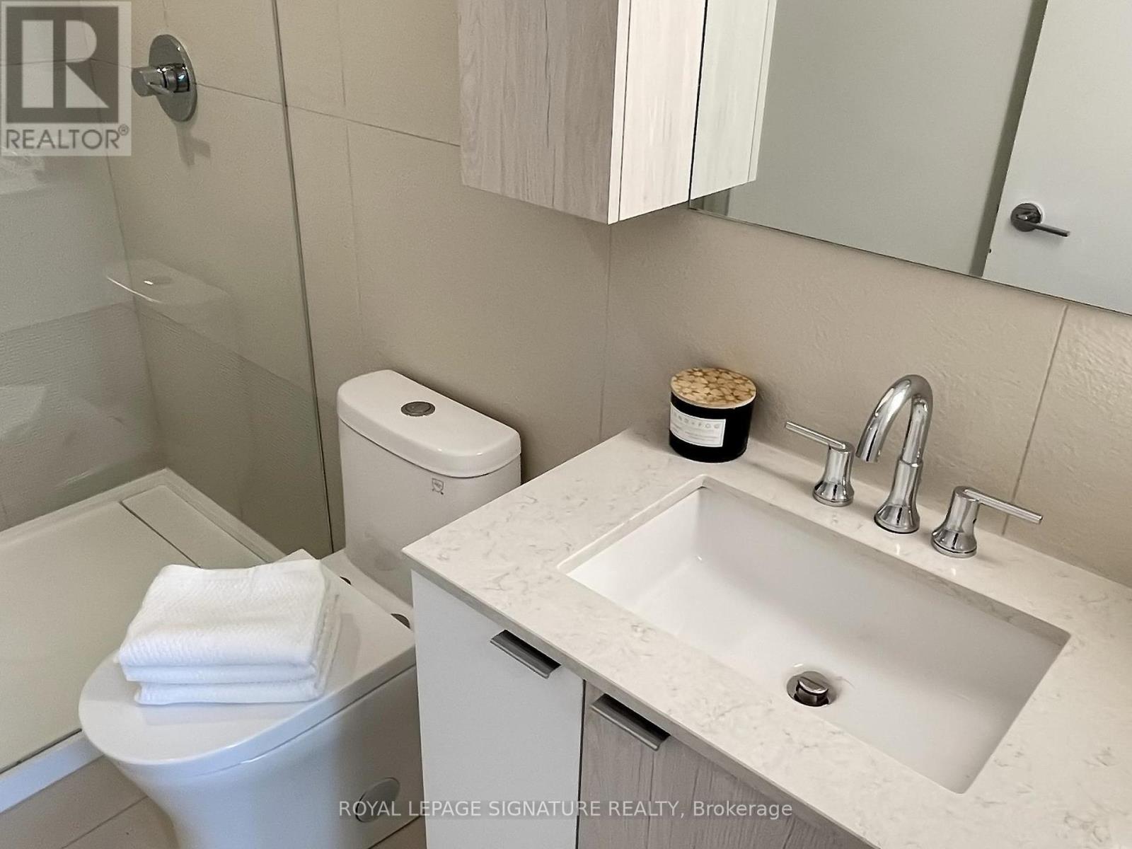Lorem Ipsum Dolor Sit A, Toronto, Ontario  M5V  - Photo 39 - DEMO28927176
