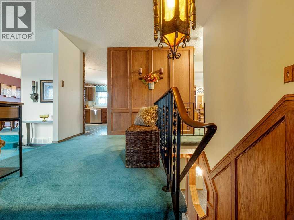 Lorem Ipsum Dolor Si, Lethbridge, Alberta  T1K  - Photo 2 - DEMO28855194