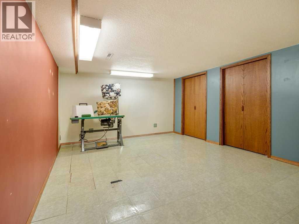 Lorem Ipsum Dolor Si, Lethbridge, Alberta  T1K  - Photo 21 - DEMO28855194