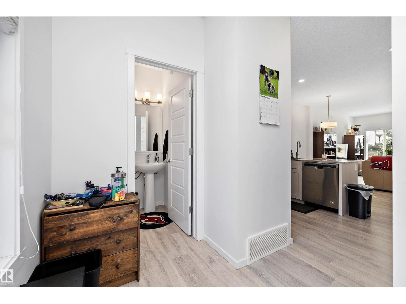 770 Orchards Bv Sw Sw, Edmonton, Alberta  T6X 2Y7 - Photo 5 - E4460011