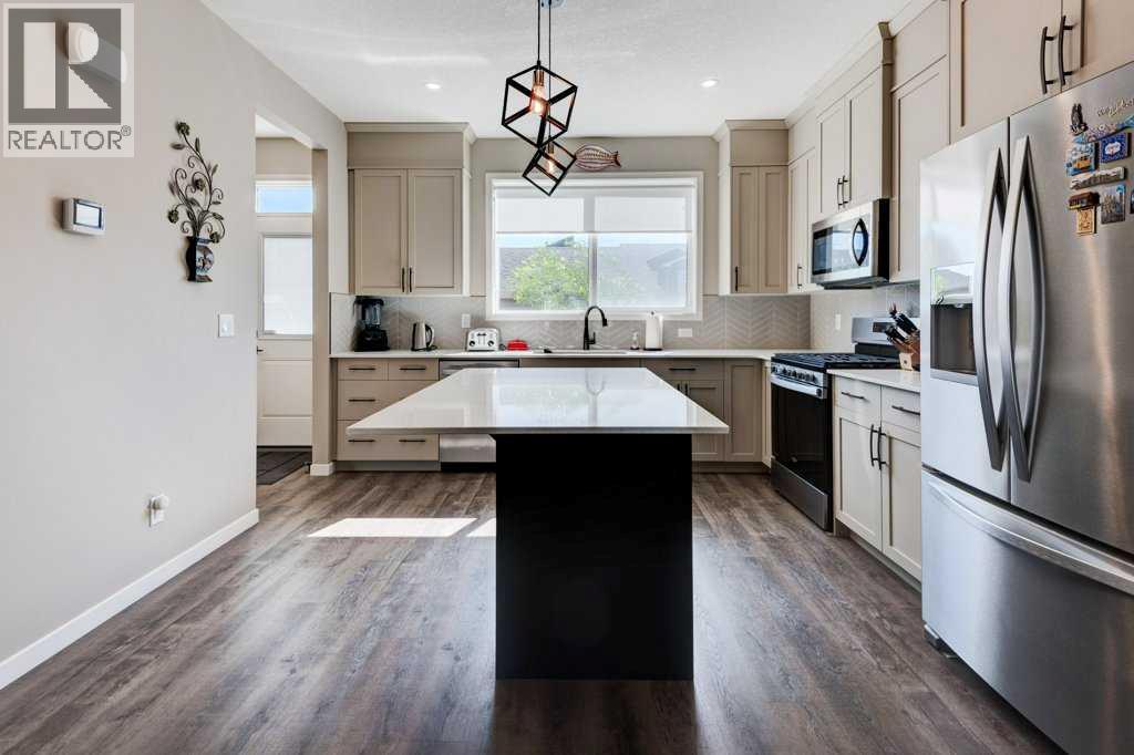 100 Dawson Drive, Chestermere, Alberta  T1X 1Z9 - Photo 17 - A2235224