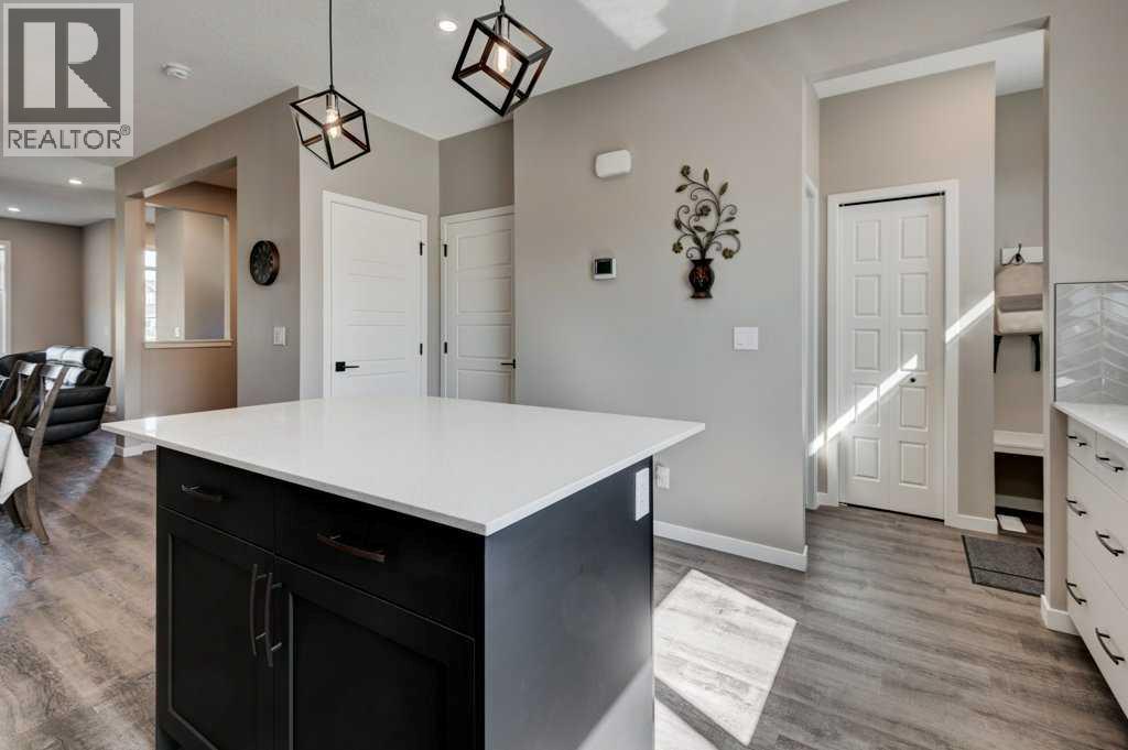 100 Dawson Drive, Chestermere, Alberta  T1X 1Z9 - Photo 14 - A2235224