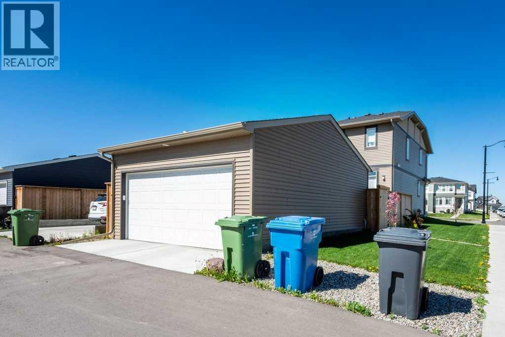 100 Dawson Drive, Chestermere, Alberta  T1X 1Z9 - Photo 33 - A2235224