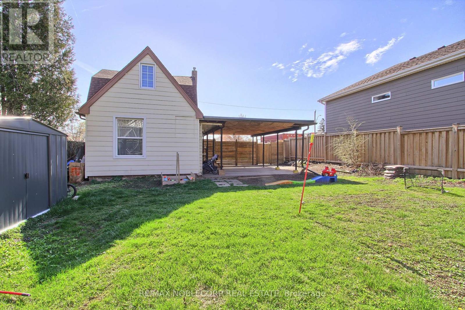 174 East 31st. Street, Hamilton, Ontario  L8V 3P5 - Photo 28 - X12431810