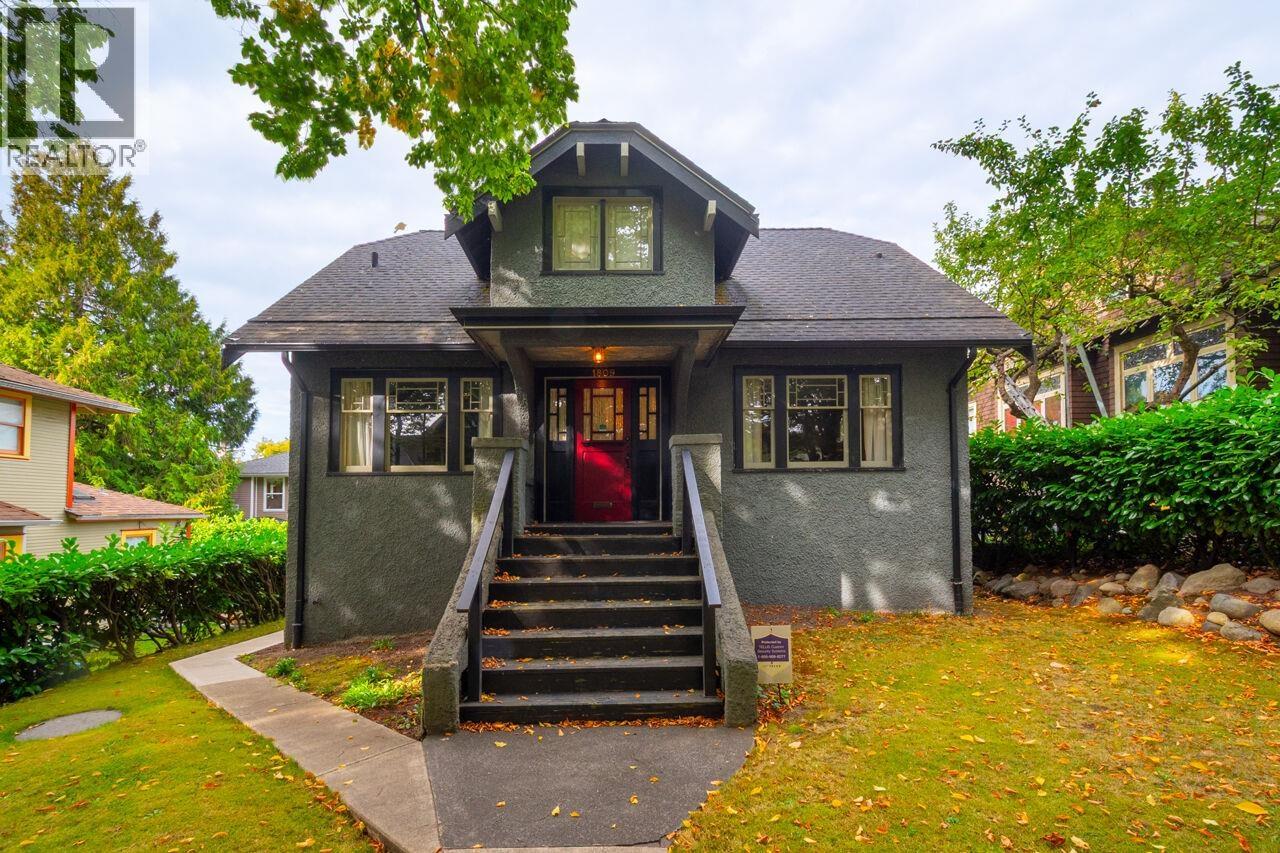 1809 VENABLES STREET, Vancouver, British Columbia