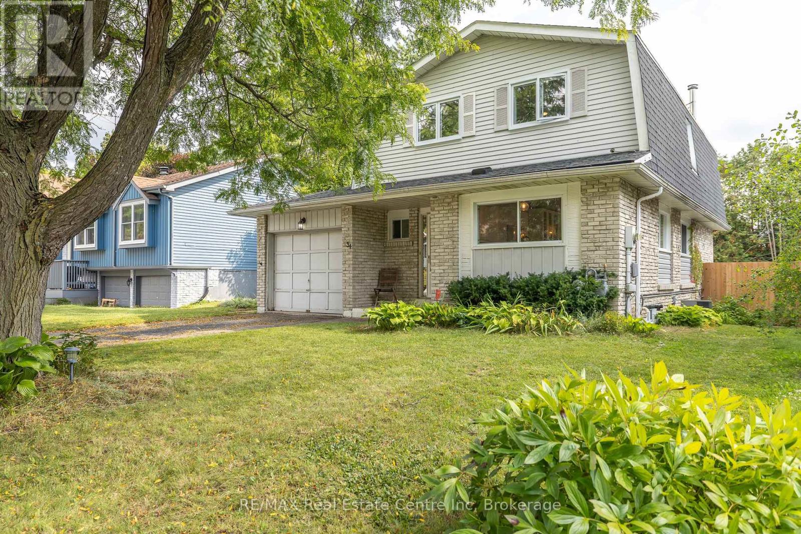 34 WOODRIDGE DRIVE, Guelph, Ontario