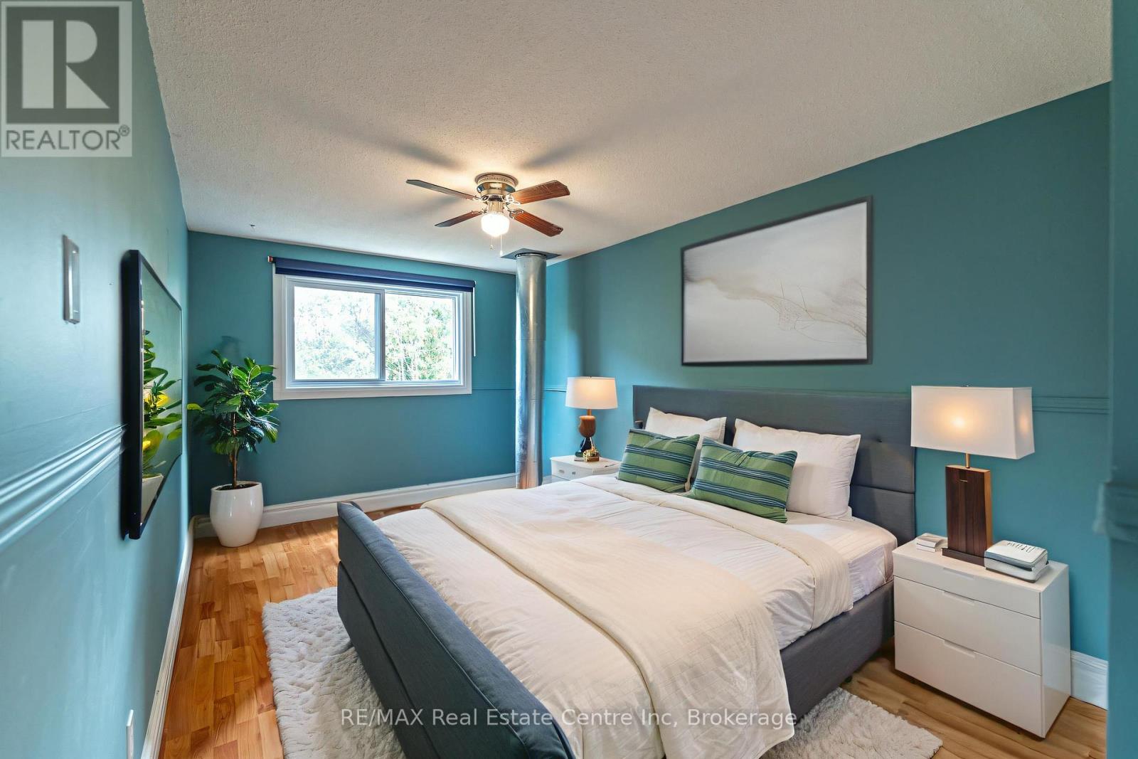 34 Woodridge Drive, Guelph, Ontario  N1H 7E2 - Photo 26 - X12433262