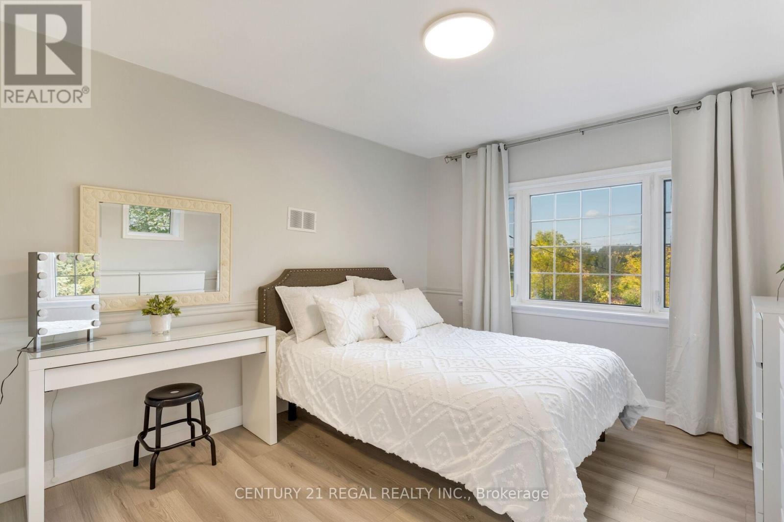 4434 Cedar Springs Road, Burlington, Ontario  L7P 0P8 - Photo 29 - W12433215
