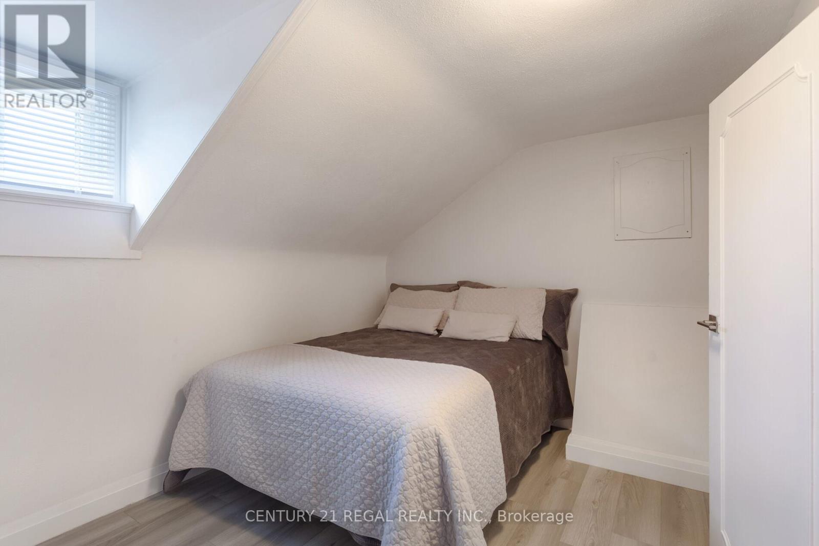 4434 Cedar Springs Road, Burlington, Ontario  L7P 0P8 - Photo 33 - W12433215