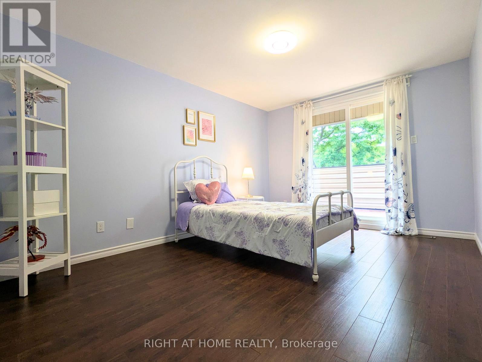 2599 Inlake Court, Mississauga, Ontario  L5N 2M9 - Photo 15 - W12433244