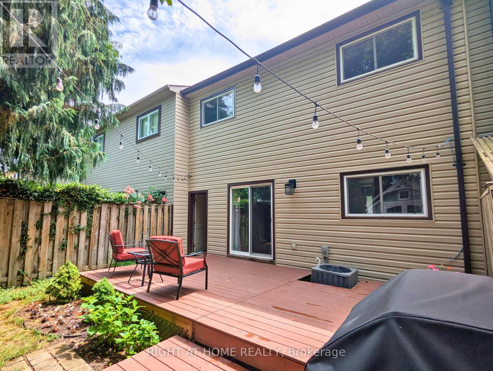 2599 Inlake Court, Mississauga, Ontario  L5N 2M9 - Photo 31 - W12433244