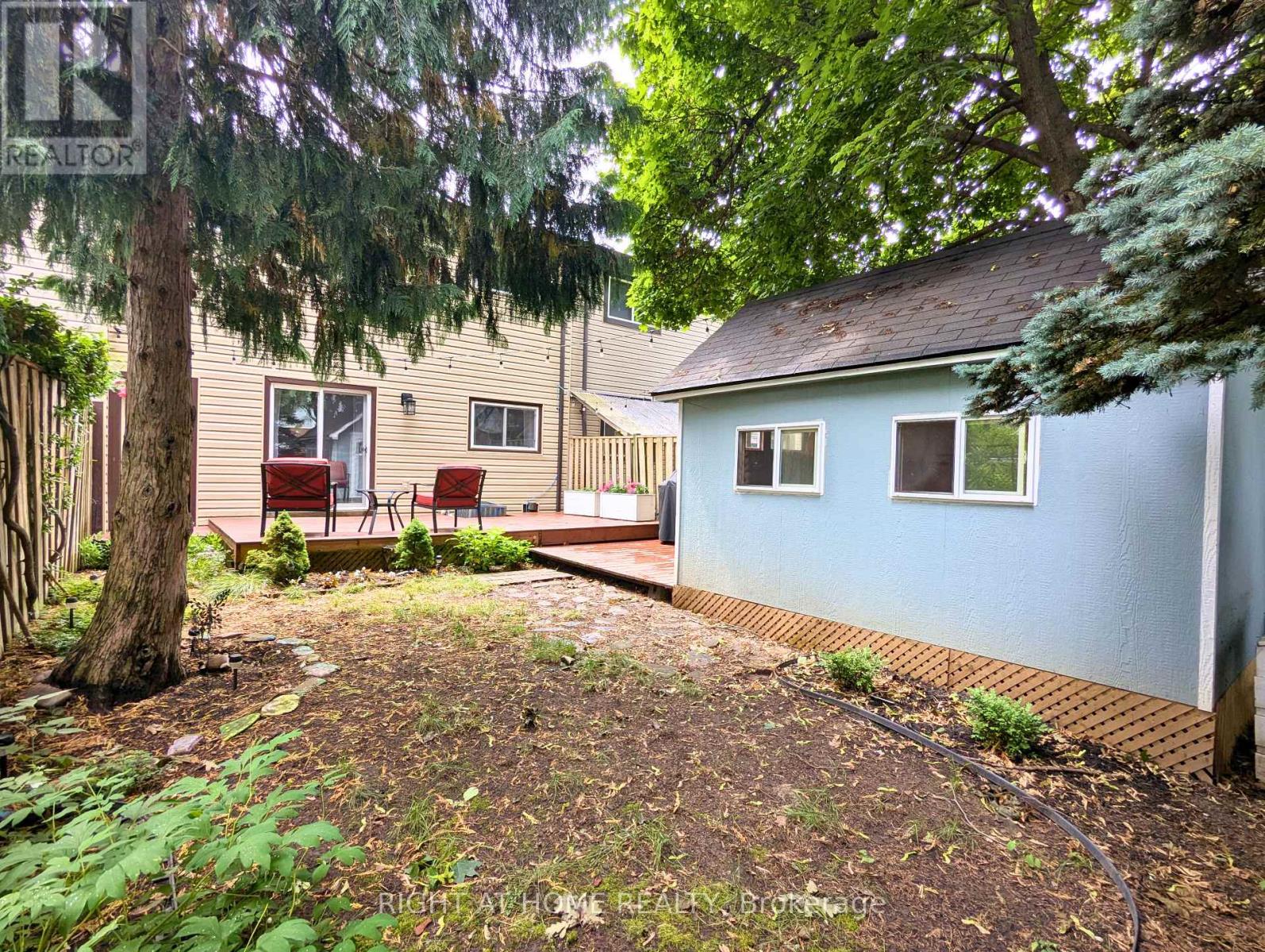 2599 Inlake Court, Mississauga, Ontario  L5N 2M9 - Photo 32 - W12433244