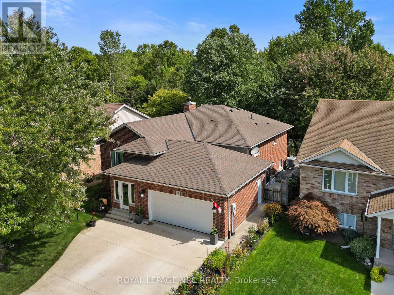 52 Thorold Avenue, Thorold (Port Robinson), Ontario  L0S 1K0 - Photo 1 - X12433267