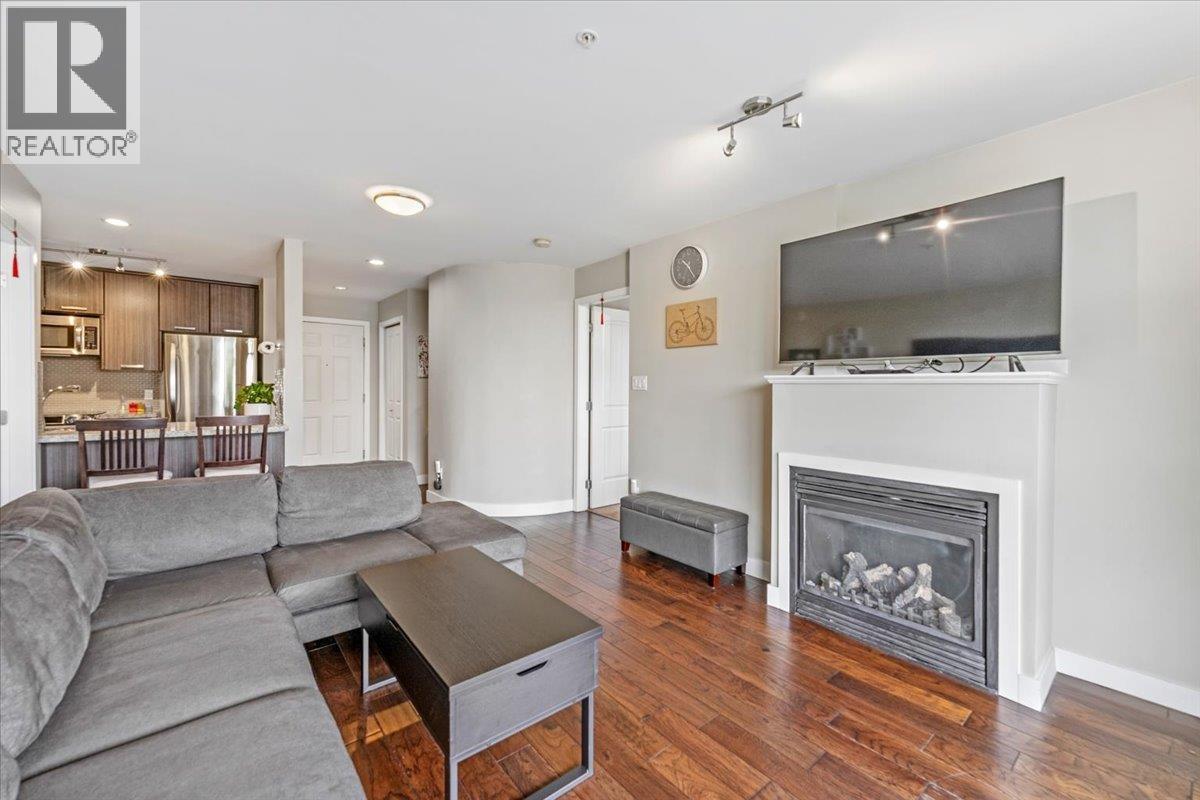 409 3255 Smith Avenue, Burnaby, British Columbia  V5G 0B5 - Photo 3 - R3053364